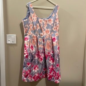 Nice Flowered dress Nine West size 16W